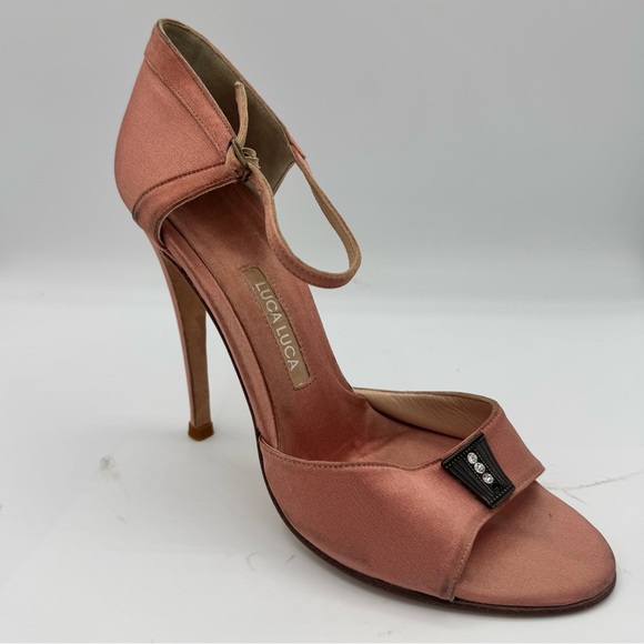 Luca Luca Satin Stilletto Dusty Pink Ankle Strap Caberet Size 40 Made in Italy - Picture 1 of 14